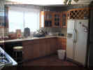 EP_monaco_kitchen_small.jpg (48514 bytes)